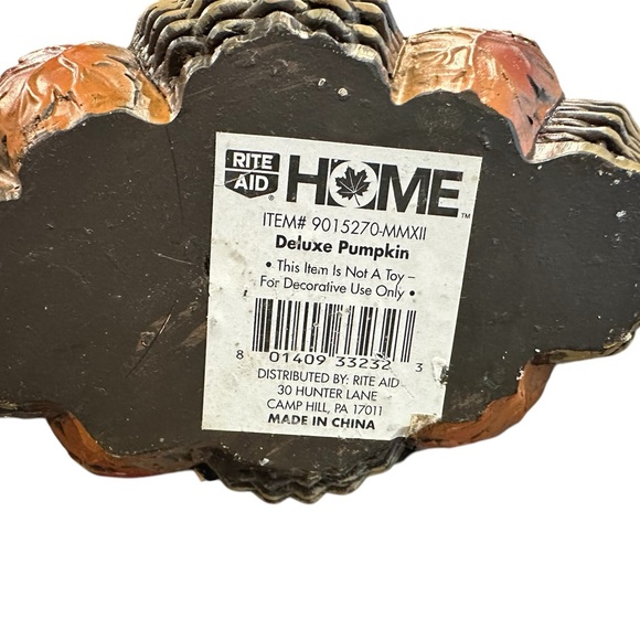 2 Decorative Textured Pumpkins - Picture 5 of 12